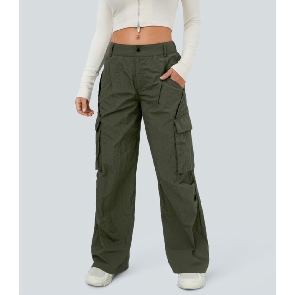 Halara Casual Cargo Wide Leg Army Green Pants NWT Size Small Side Pockets